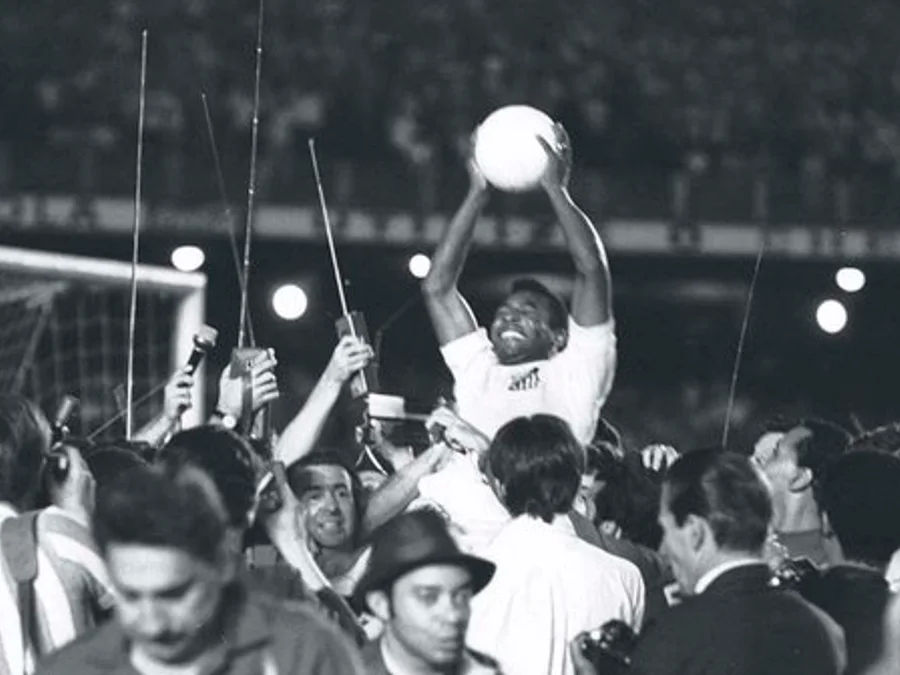 1969 — O milésimo gol